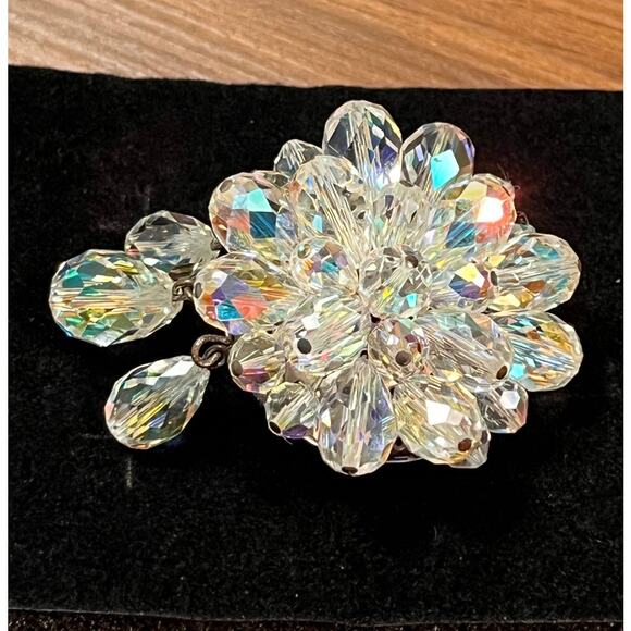 Vintage AB Crystal Brooch Dangling Drops Silver Tone Mid-Century Sparkle Pin - Picture 1 of 6